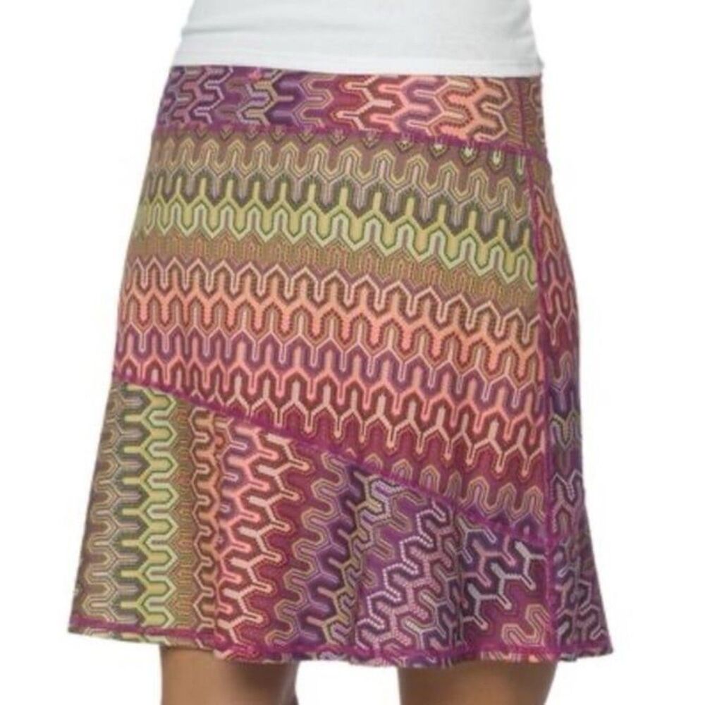 PrAna Women's Deedra Geometric A-Line Pull On Athletic Skirt Size Small